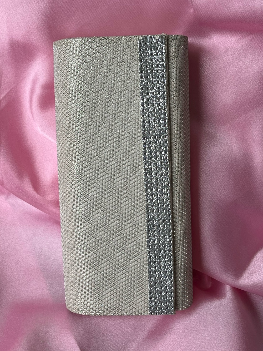 Judith Leiber Couture Ombré Crystal-Embellished Silver Eye Glass Case, GUC